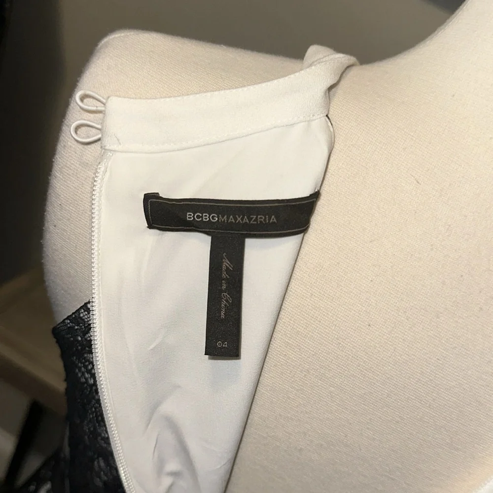 Sold BCBGMaxAzria Leyla Lace Halter Black & White Dress EUC - Picture 6 of 7